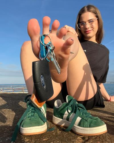 urgirldemirose feet – footmodels.top